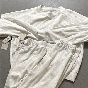 Aritzia Heather Gray Sweatshirt and Joggers Set
